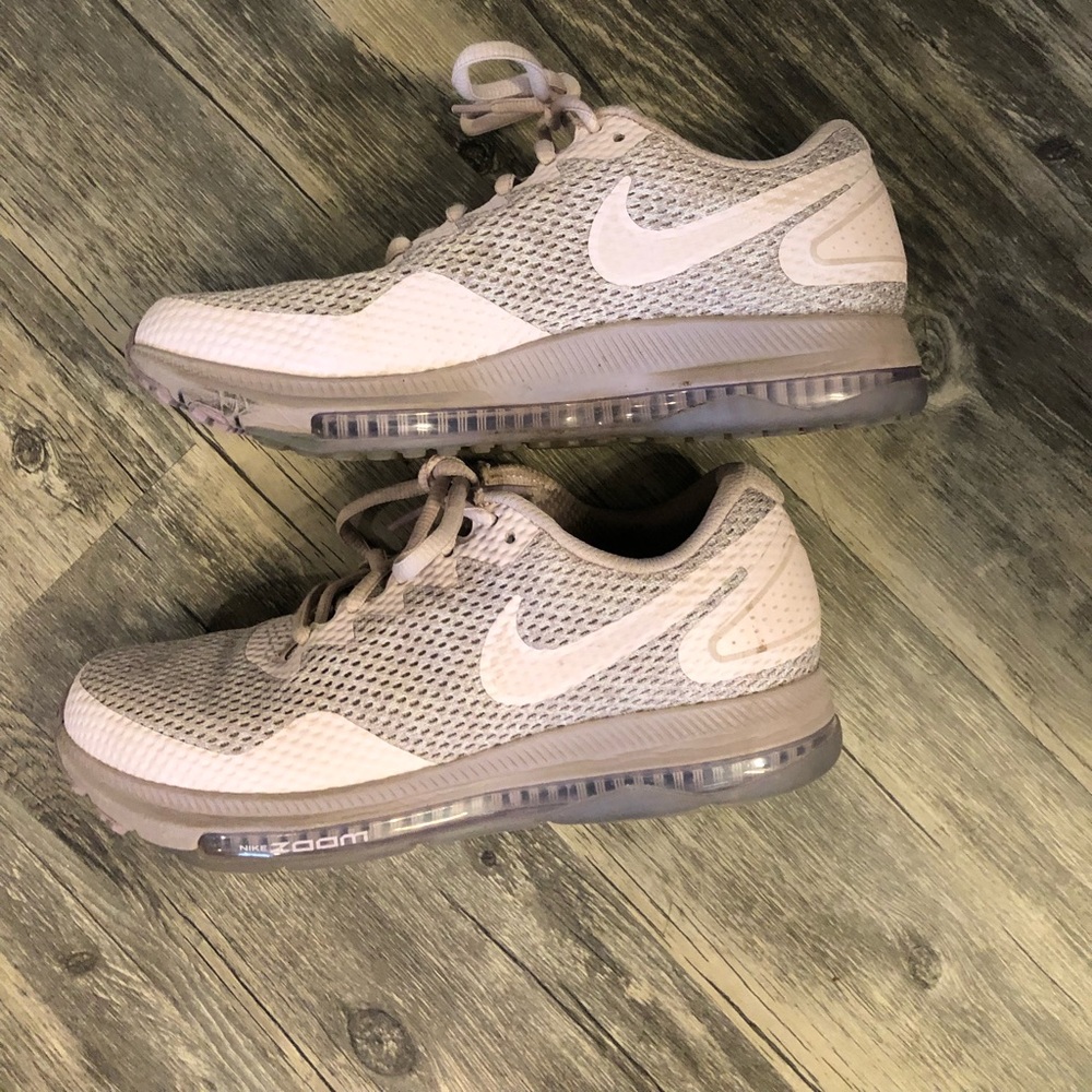 Nike Zoom All Out